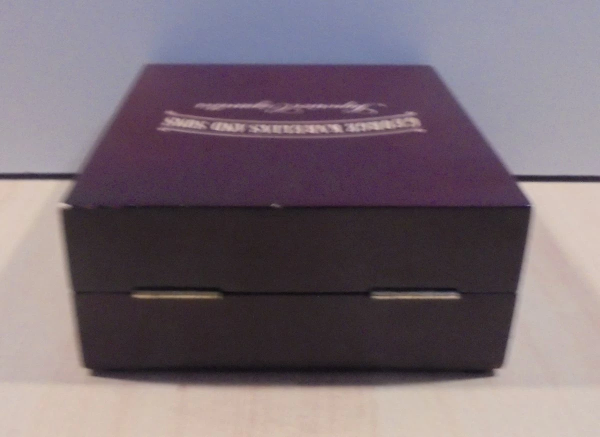 Vendora George Karelias & Sons τσιγάρα διαφημιστική ξύλινη θήκη για Cd - Image 4