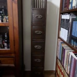 Vendora ξυλινο επιπλο για CD