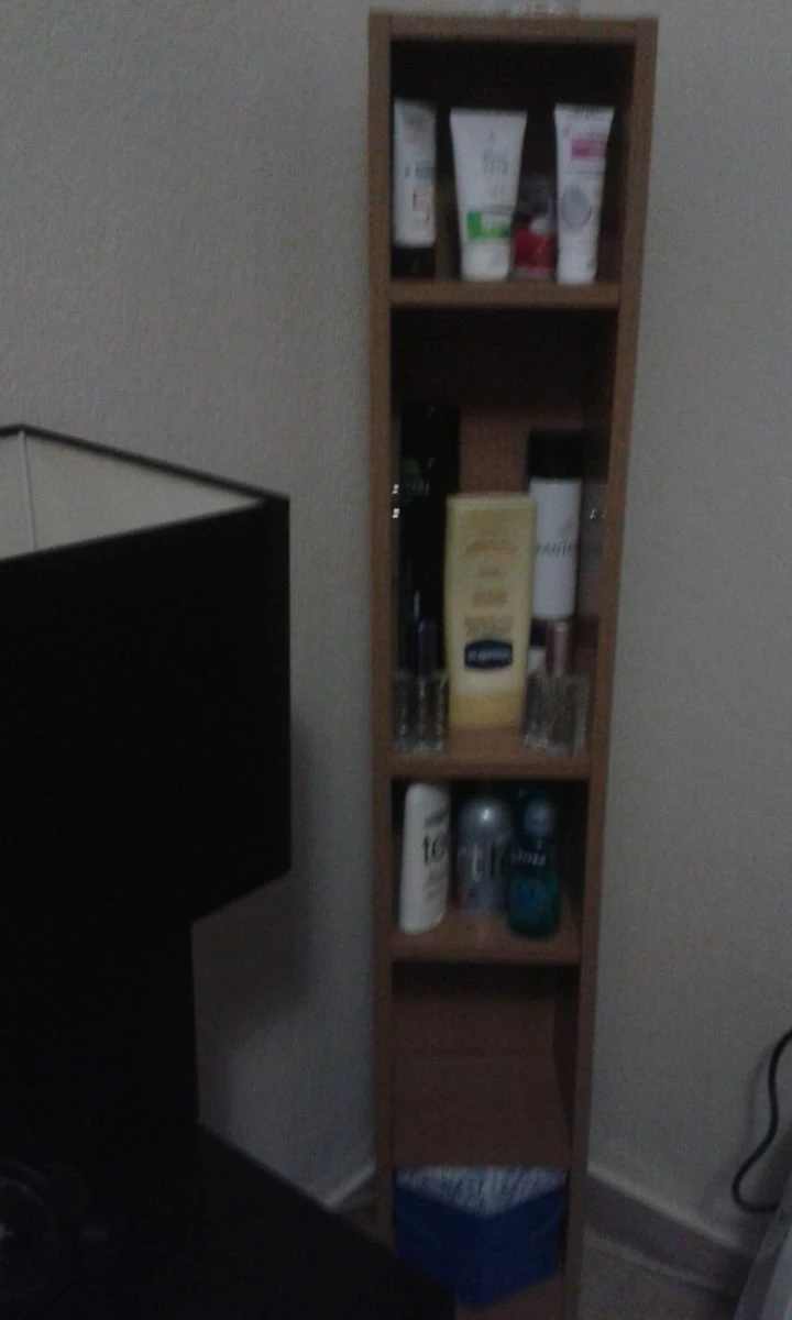 Vendora Ραφιέρα,ΘΗΚΗ CD ME 5 ΚΑΙ 9 ΡΑΦΙΑ.